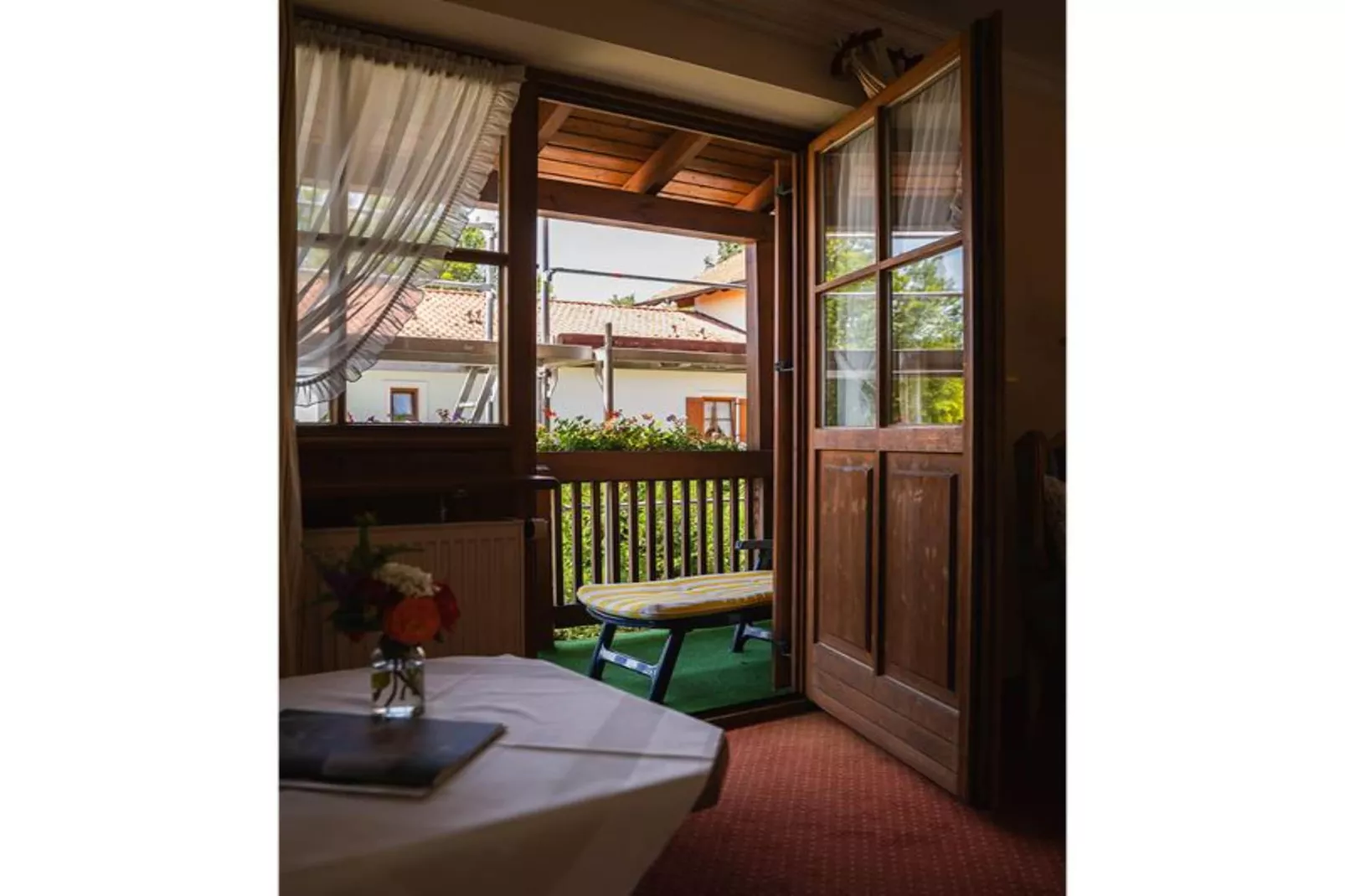 Sammareier Gutshof - Fewo 55qm 2OG-Woonkamer