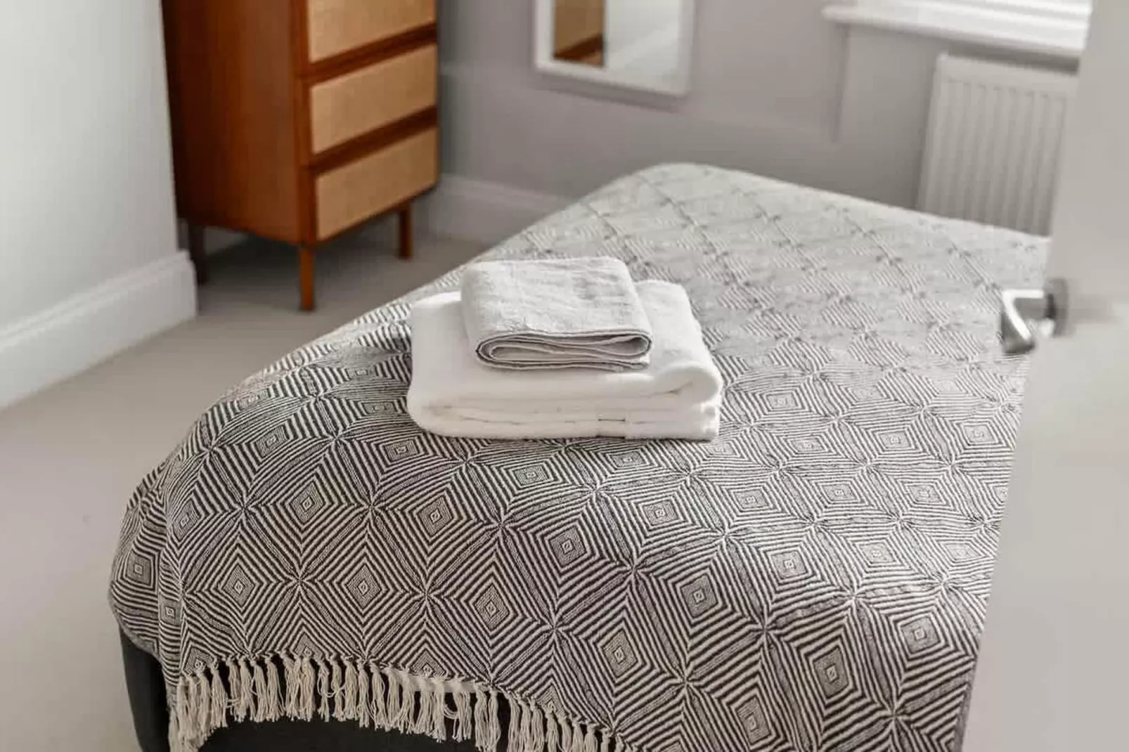 SW6 Fulham Palace Rd-Slaapkamer