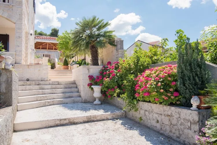 Apartments Paco - Two-Bedroom Apartment with Terrace and Sea View A2 (ST)-Buitenlucht