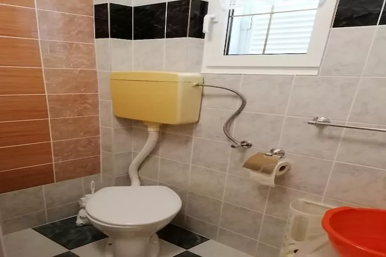 House Panorama - One Bedroom Apartment with Balcony and Sea View (Panoramahaus)-Badkamer