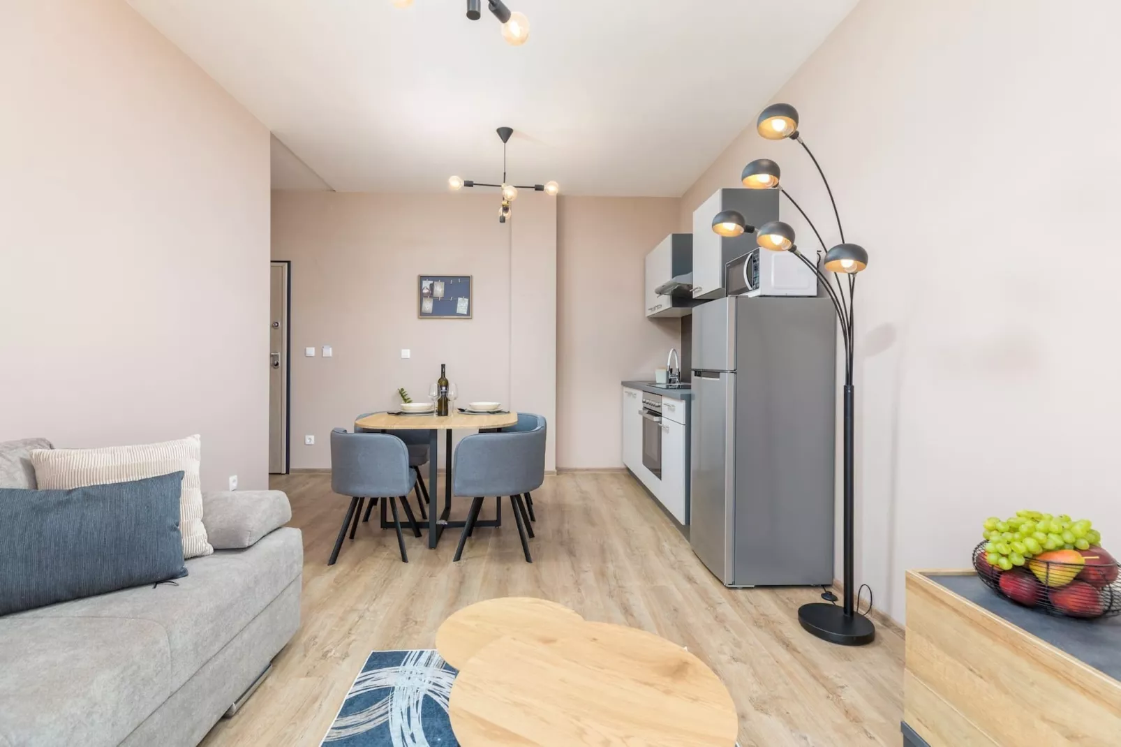 Marceta Apartment 3 - Pool and Big Garden-Woonkamer