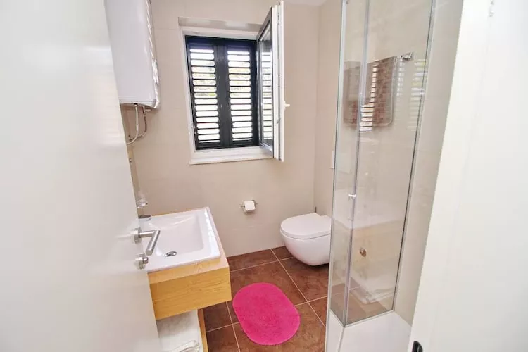 Apartments Kula - One Bedroom Apartment with Balcony and Sea View C3 - Badkamer