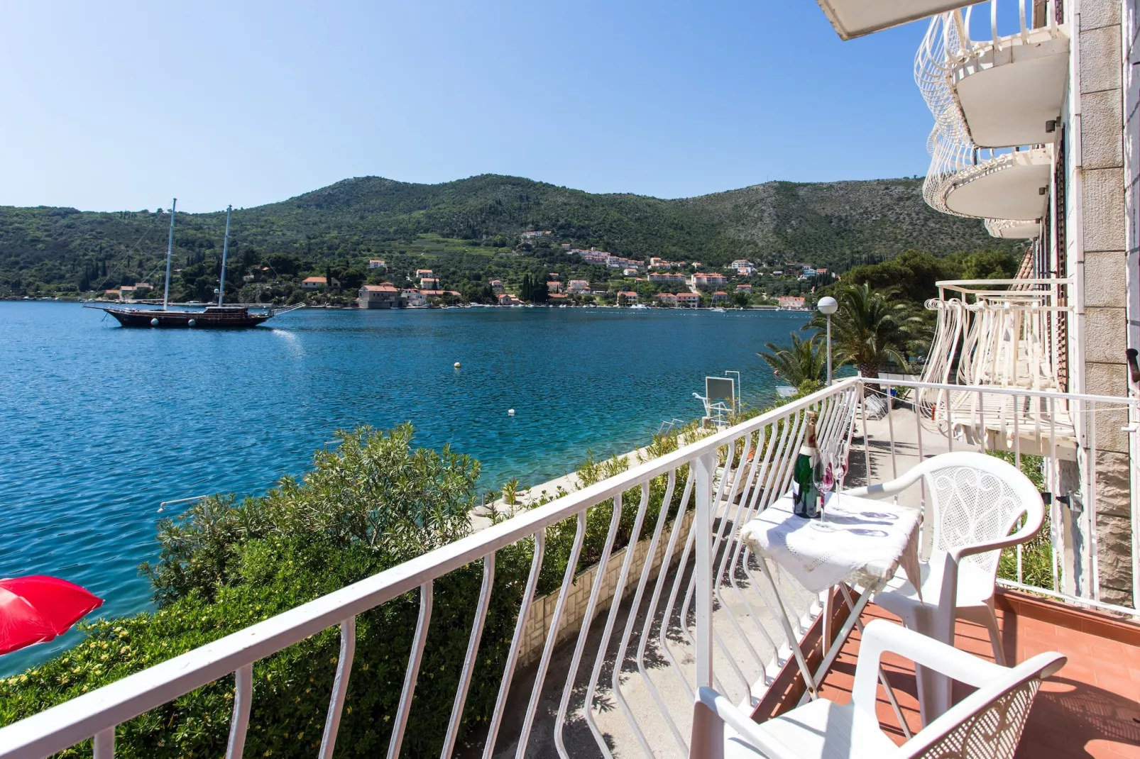 Villa Malfi - One-Bedroom Apartment with Sea View (A5)-Terrasbalkon