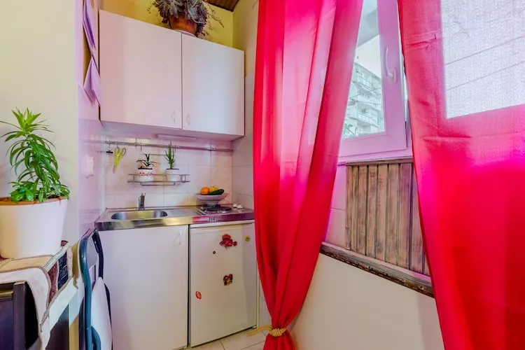 Studio Apartment Silvana (ST) - Studio Apartmen near the Park-Keuken