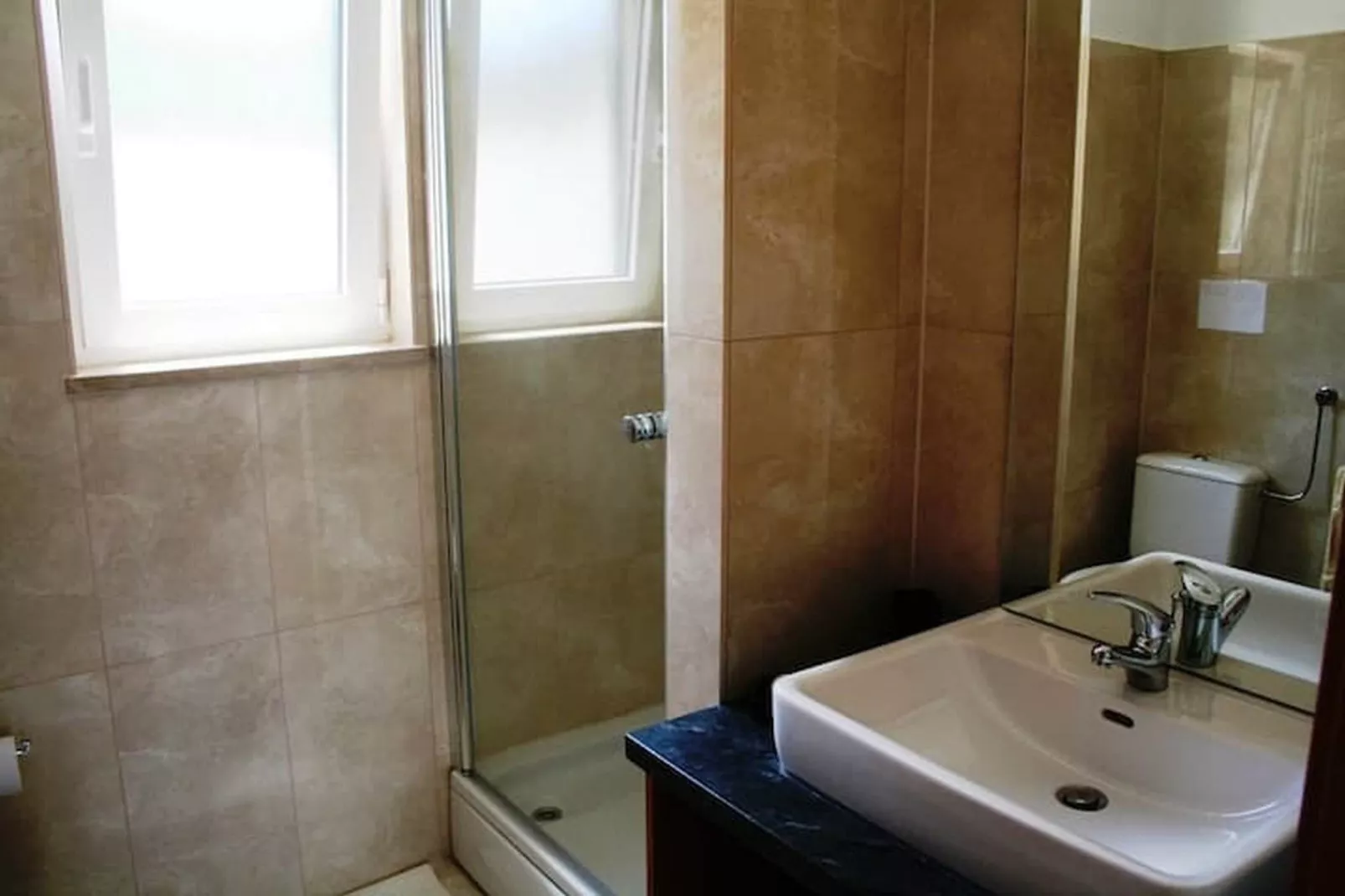 Apartment Sunflower -  Two bedroom apartment with Terrace and Sea View-Badkamer