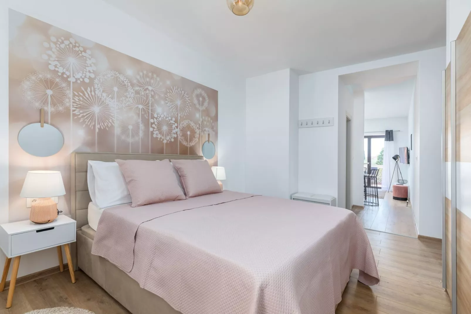 Lovely Apartment Marceta with Shared Pool (2)-Slaapkamer