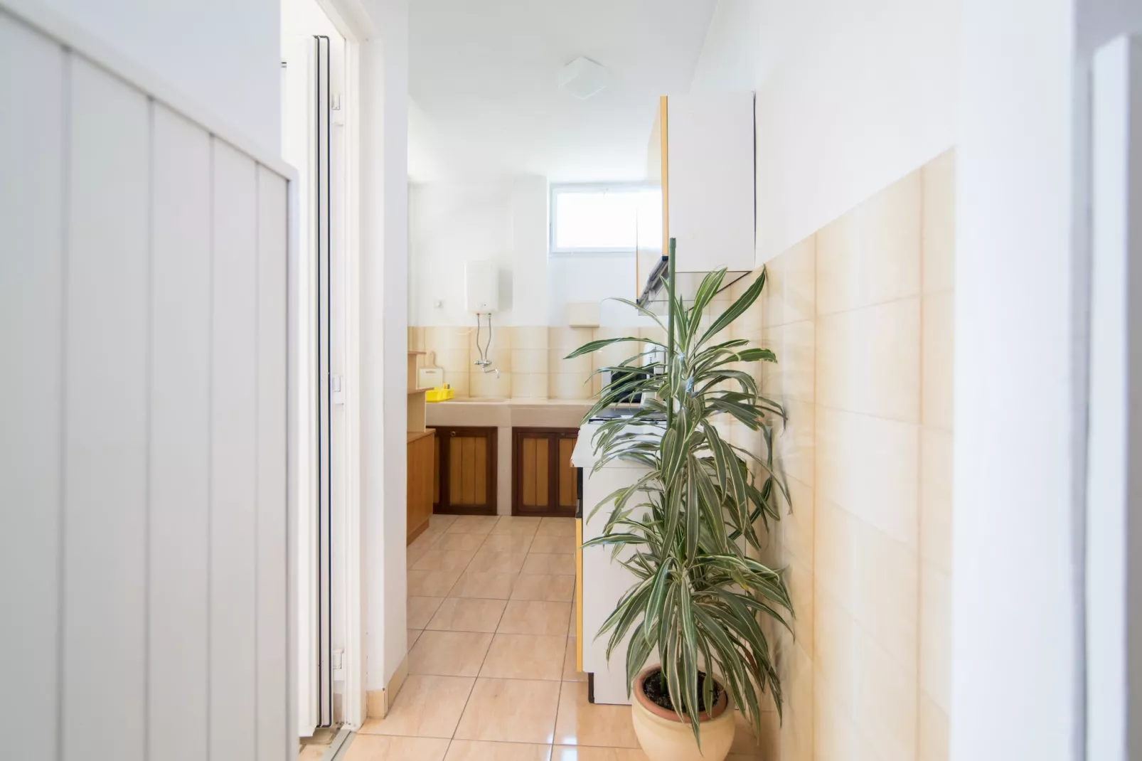 Apartment Vrandecic - Two Bedroom Apartment with Garden Terrace (Žarka) (ST)-Binnen