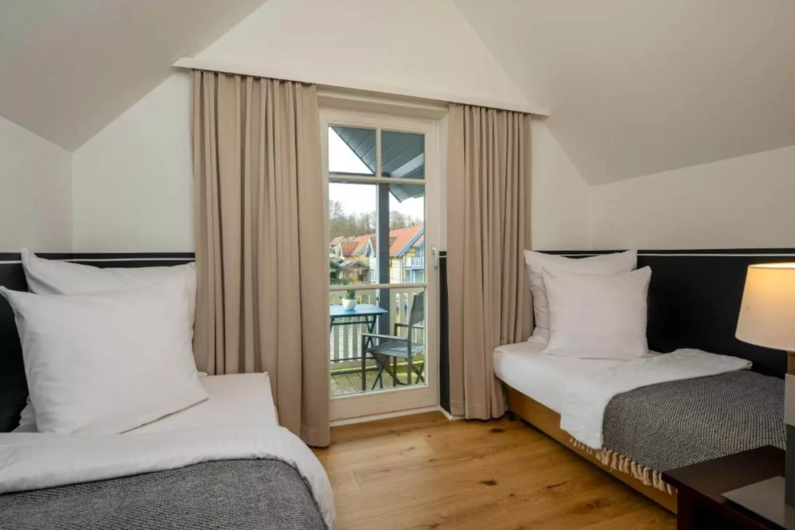 Hafendorf 2-bedroom apartment 4 guest-Slaapkamer