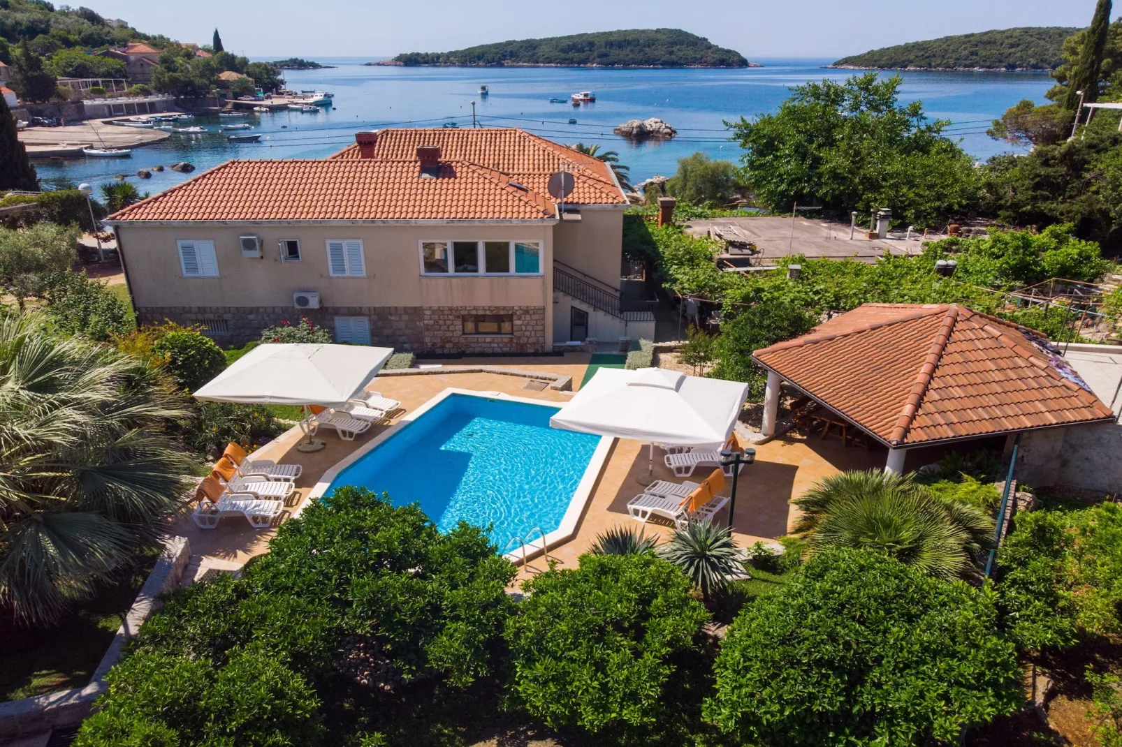 Apartments Vidak - One Bedroom Apartment with Terrace and Pool View - (A3)-Uitzicht