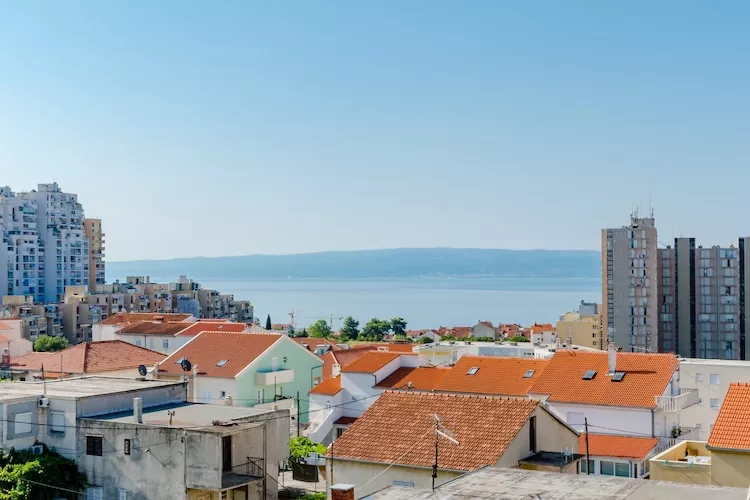 Apartment Marko (ST) - Three Bedroom Apartment with Balcony and Garden View