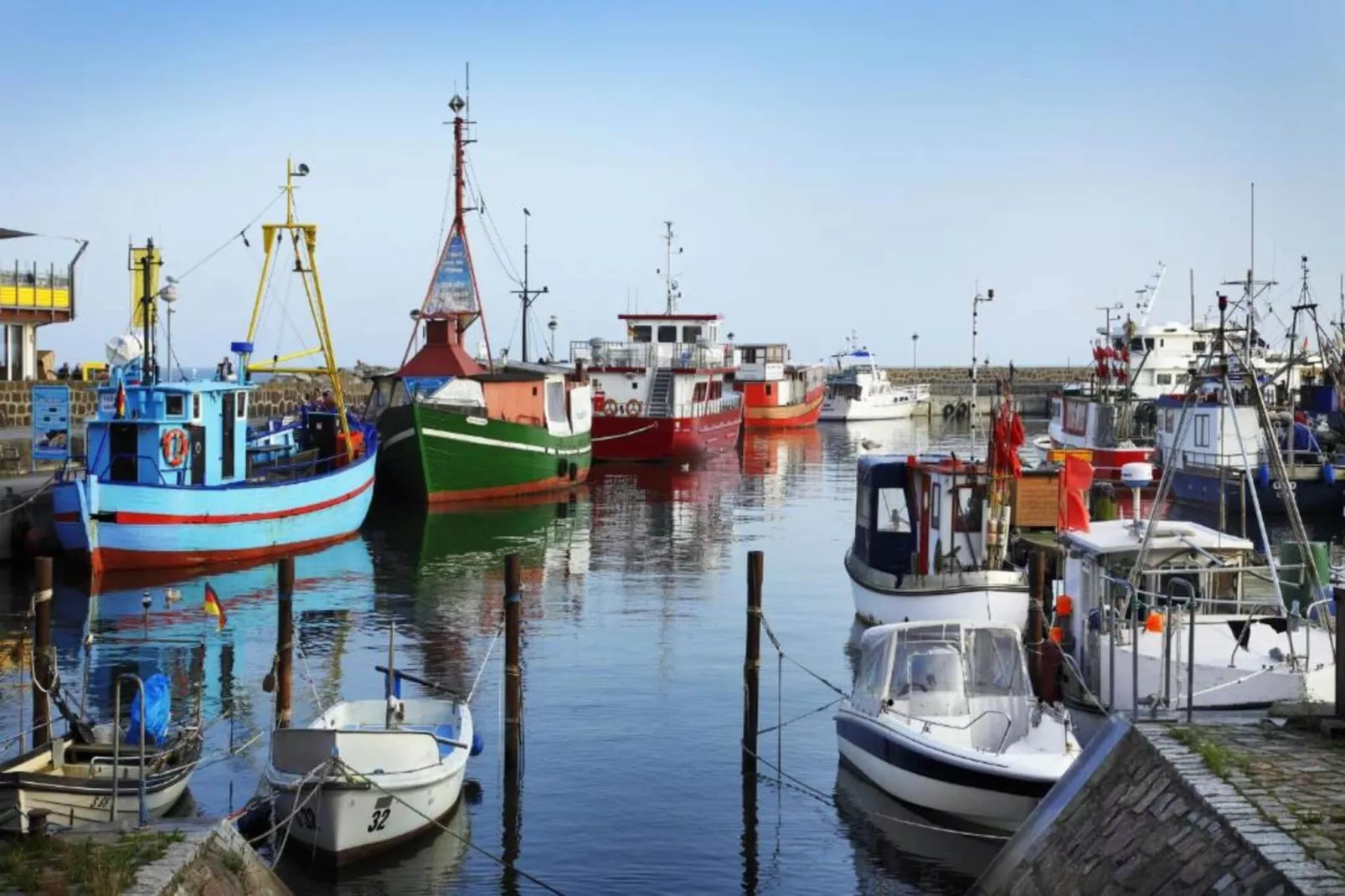 Rugen 4 Bedroom Apartment 9 guest-Gebieden zomer 5km