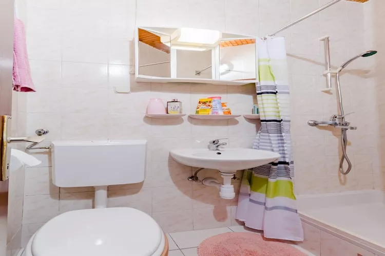 Studio Apartment Silvana (ST) - Studio Apartmen near the Park