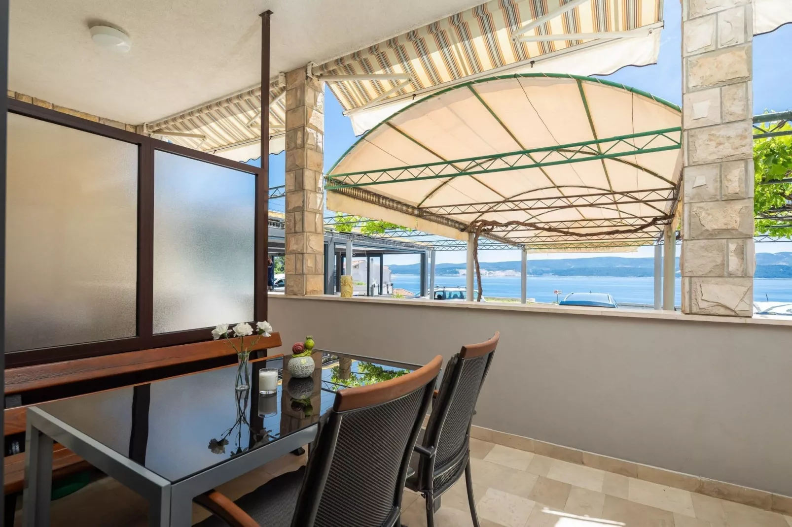 Apartments Tomas- Standard One Bedroom Apartment with Balcony (A2)-Terrasbalkon