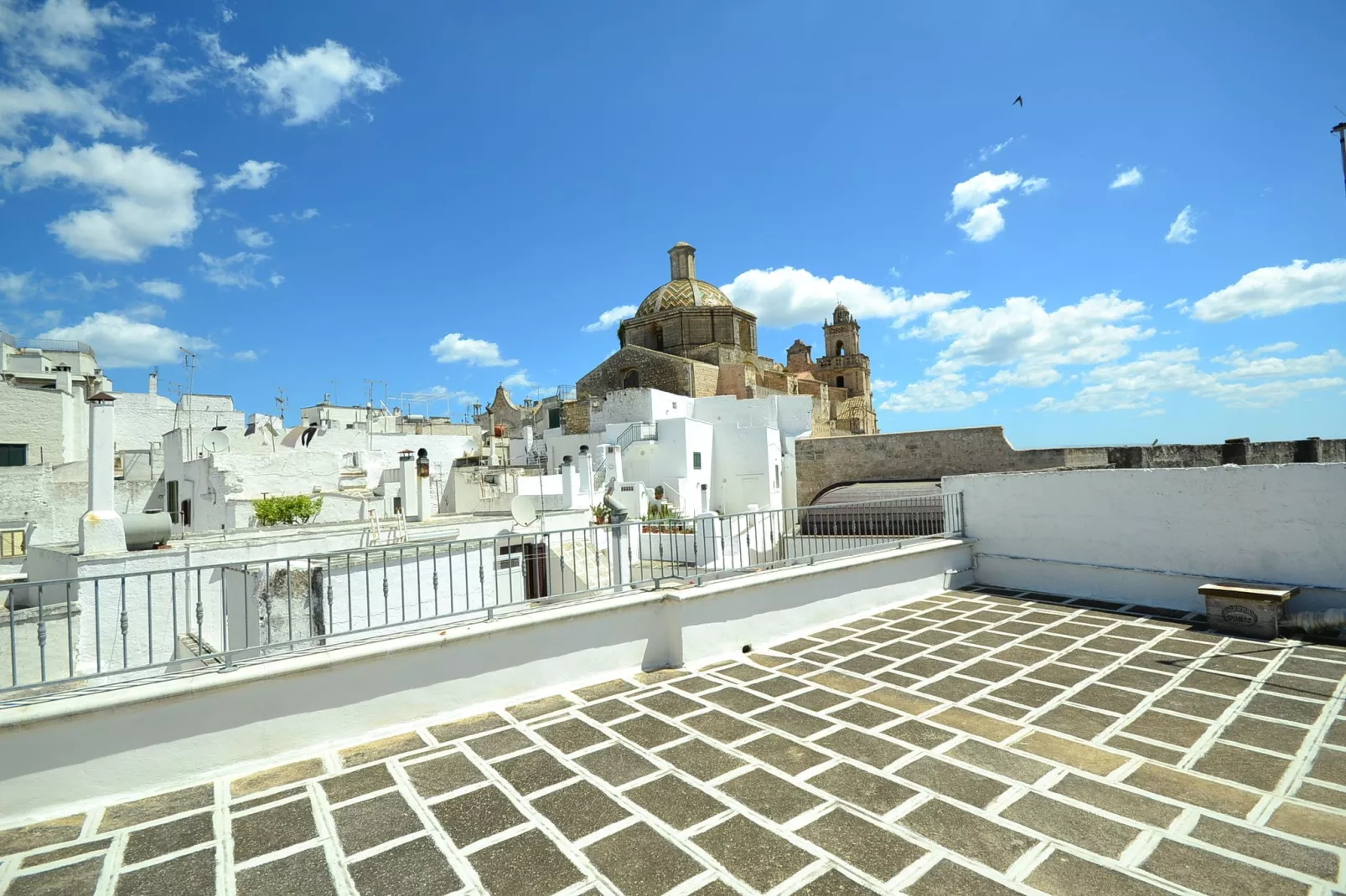 Palazzo Ostuni-Terrasbalkon