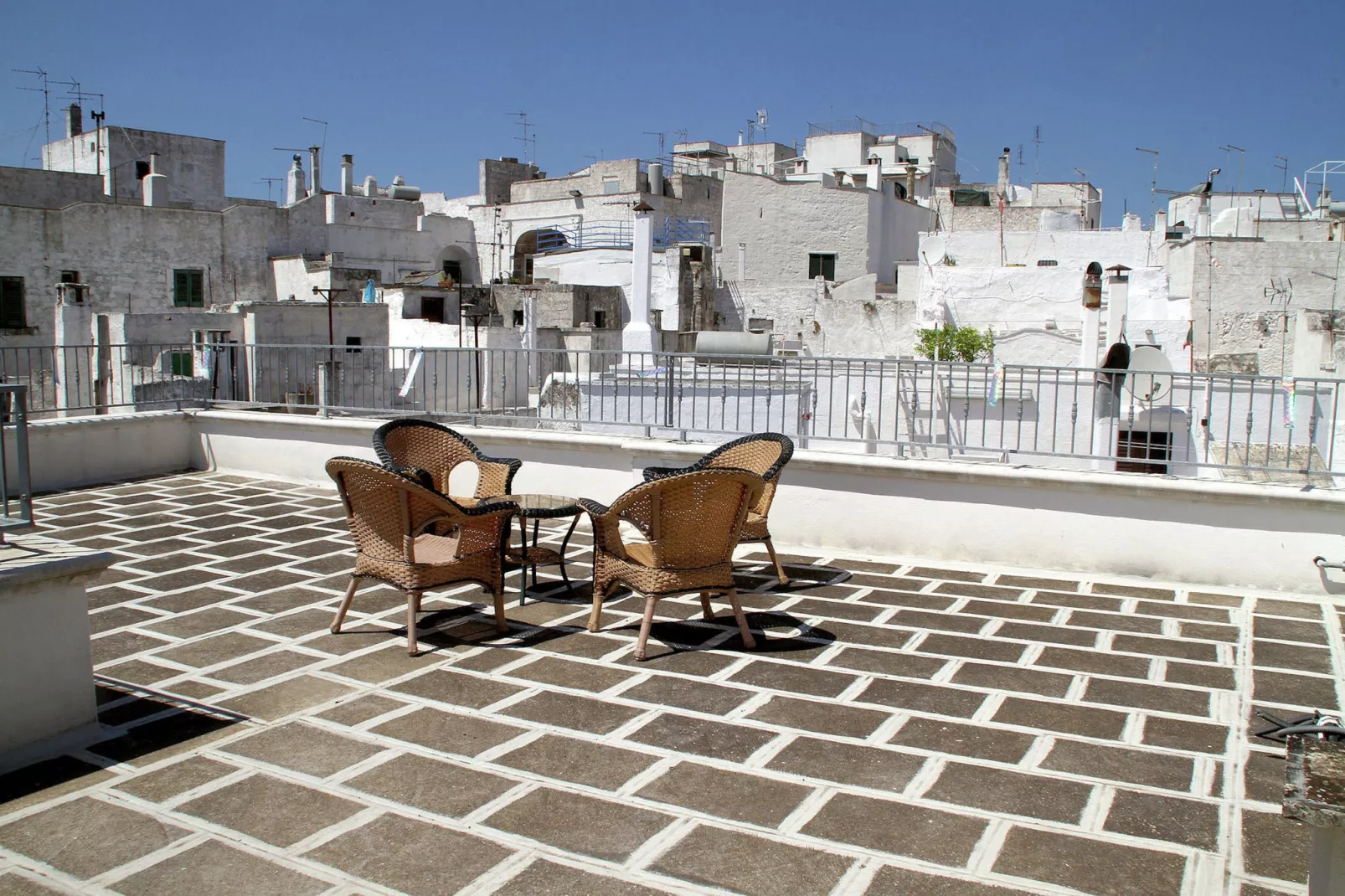 Palazzo Ostuni-Terrasbalkon