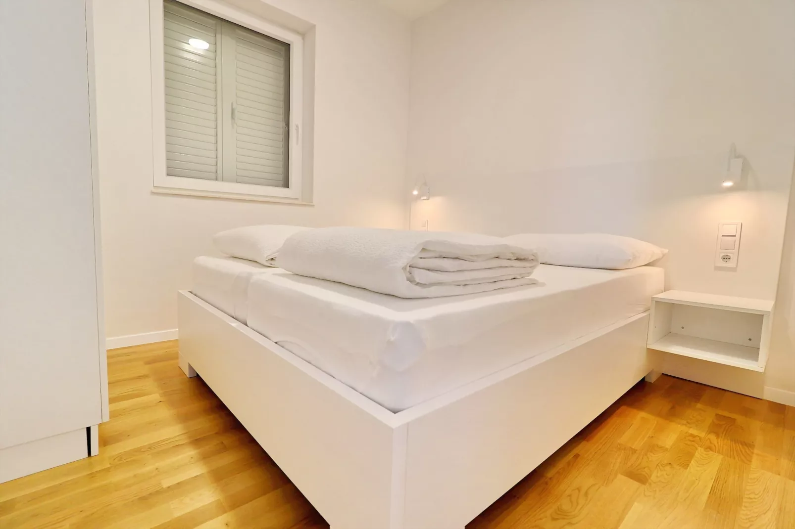 Villa E & D  - Four Bedroom Villa with Pool and Patio - Villa E-Slaapkamer