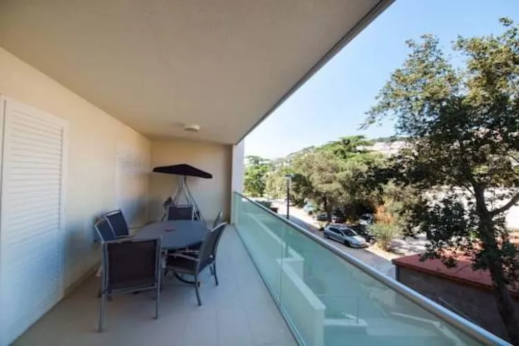 Apartment Vesna - Superior Three Bedroom Apartment with Balcony-Terrasbalkon