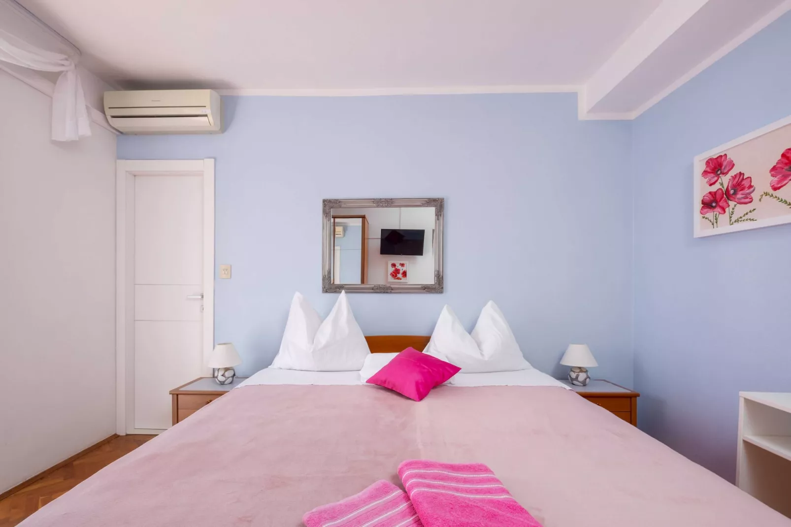 Rooms Tupina by Paulina - Superior Double Room with Balcony and Sea View (Room 2)-Sfeer