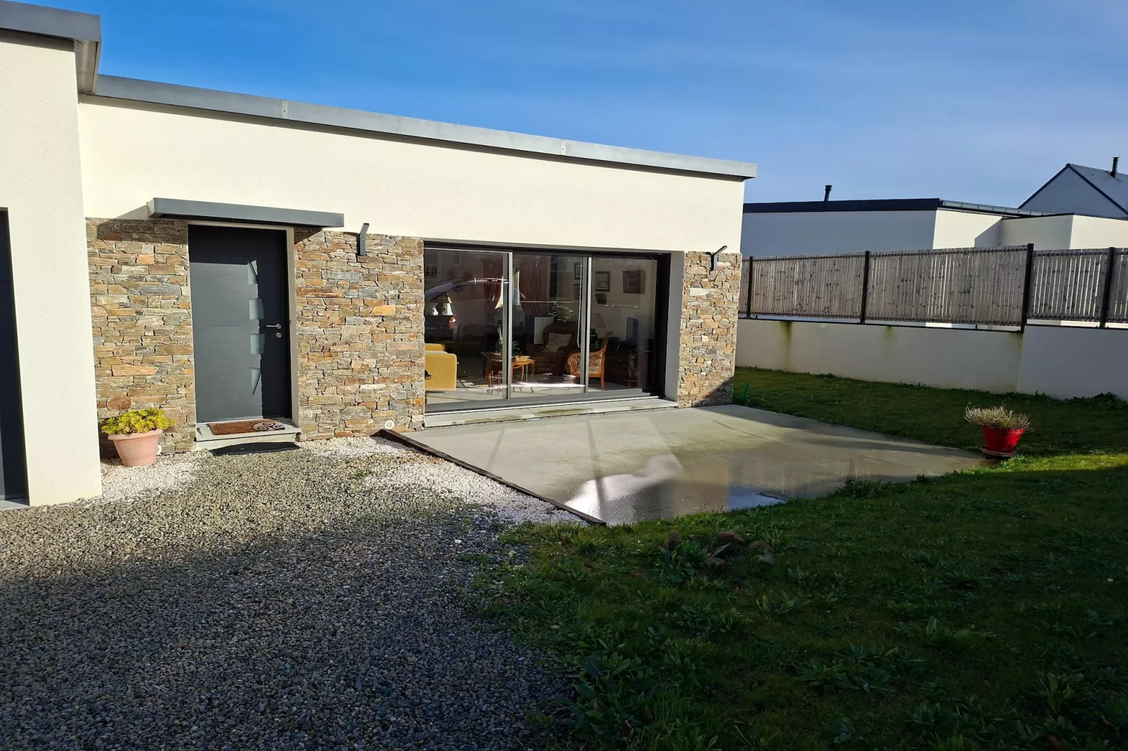 Ferienhaus in Plestin les Grèves-Buitenkant zomer