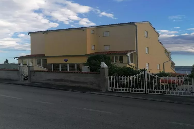 House Panorama - One Bedroom Apartment with Terrace and Sea View (Cezar)-Buitenlucht