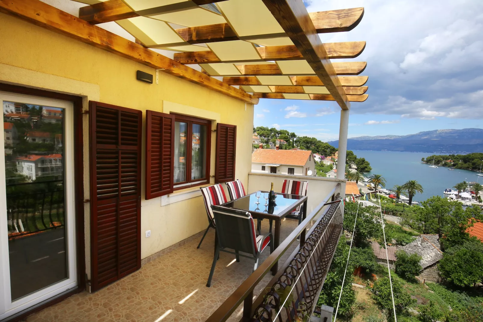 Apartments Boro - Two Bedroom Apartment with Sea View (A2)-Terras