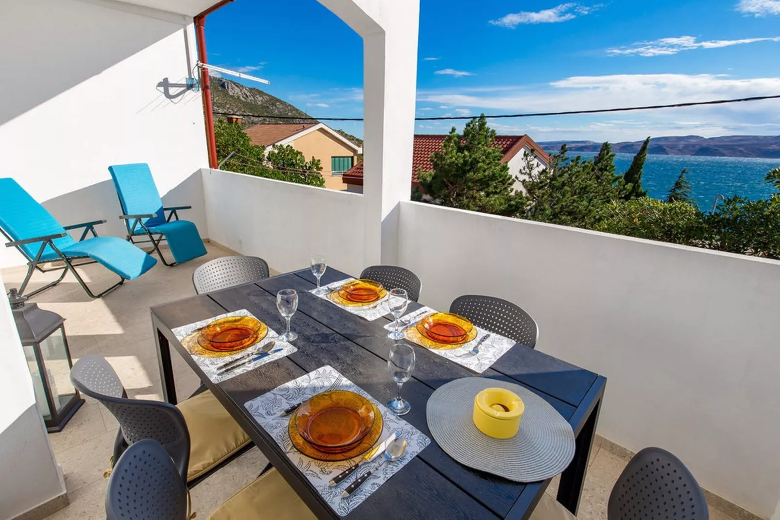 Apartments Sun 4 You - Two Bedroom Apartment with Balcony and Sea View (Apartment 2)-Terrasbalkon