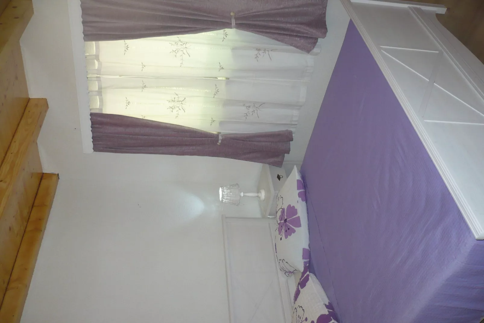 Stone House Mia - Two Bedroom Stone House with Terrace and Sea View-Slaapkamer