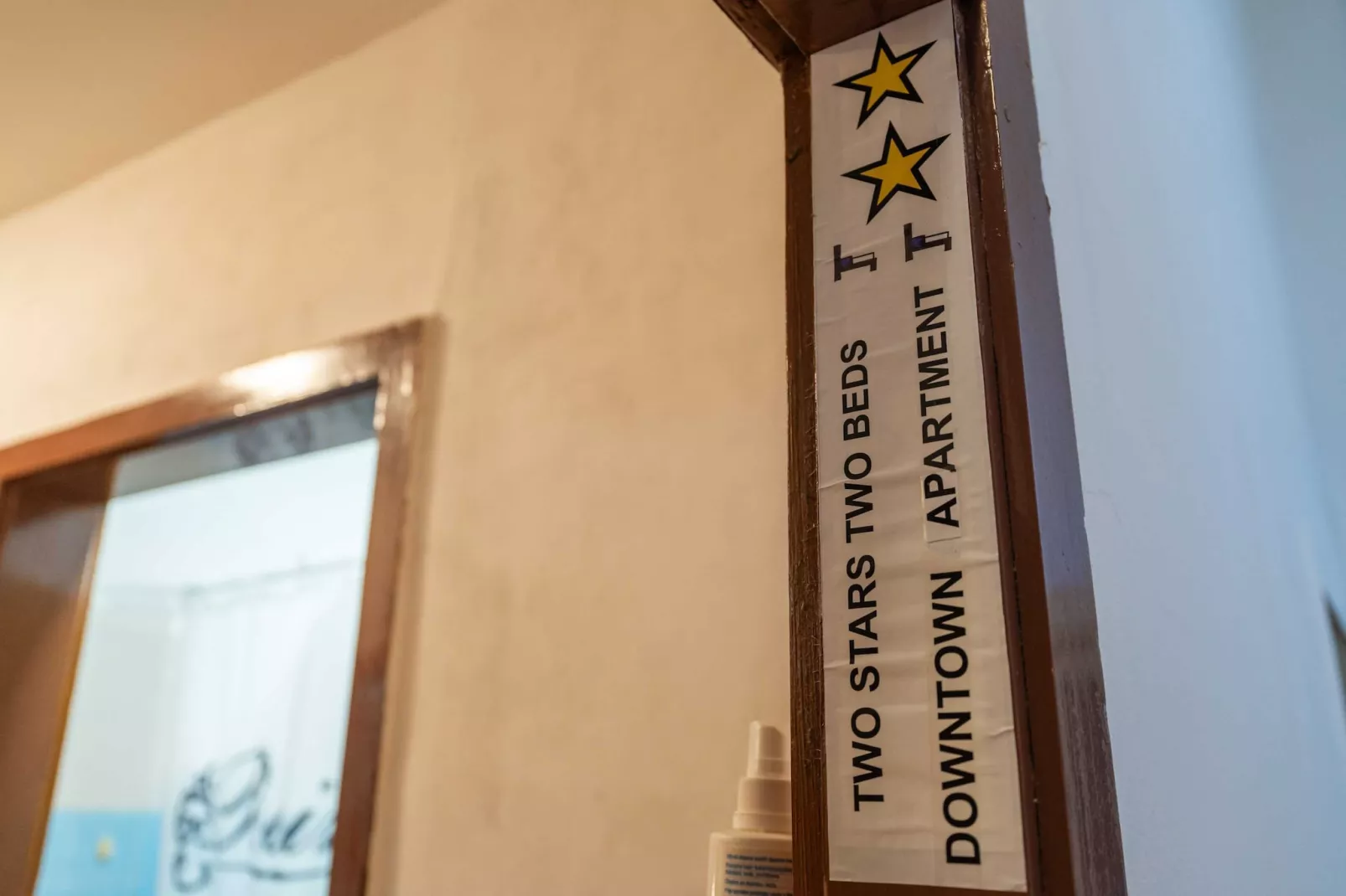 Two Stars Two Beds Downtown Apartment - One-Bedroom Apartment-Binnen