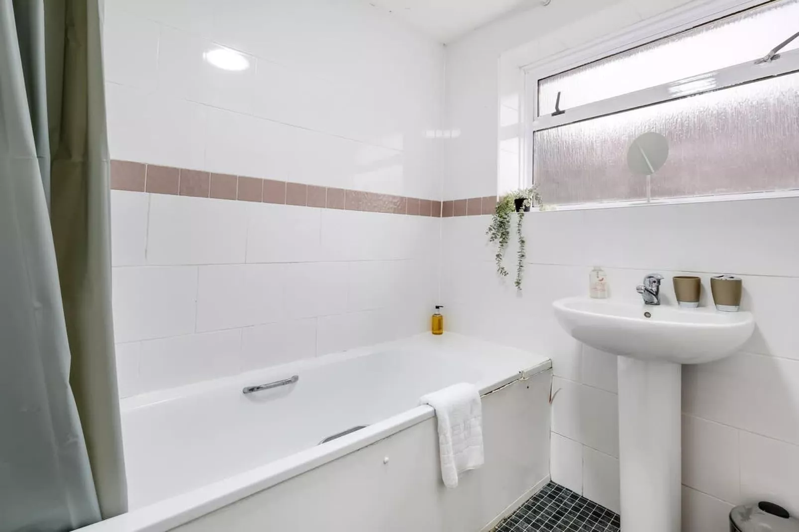 HP13 Arnison 94-Badkamer