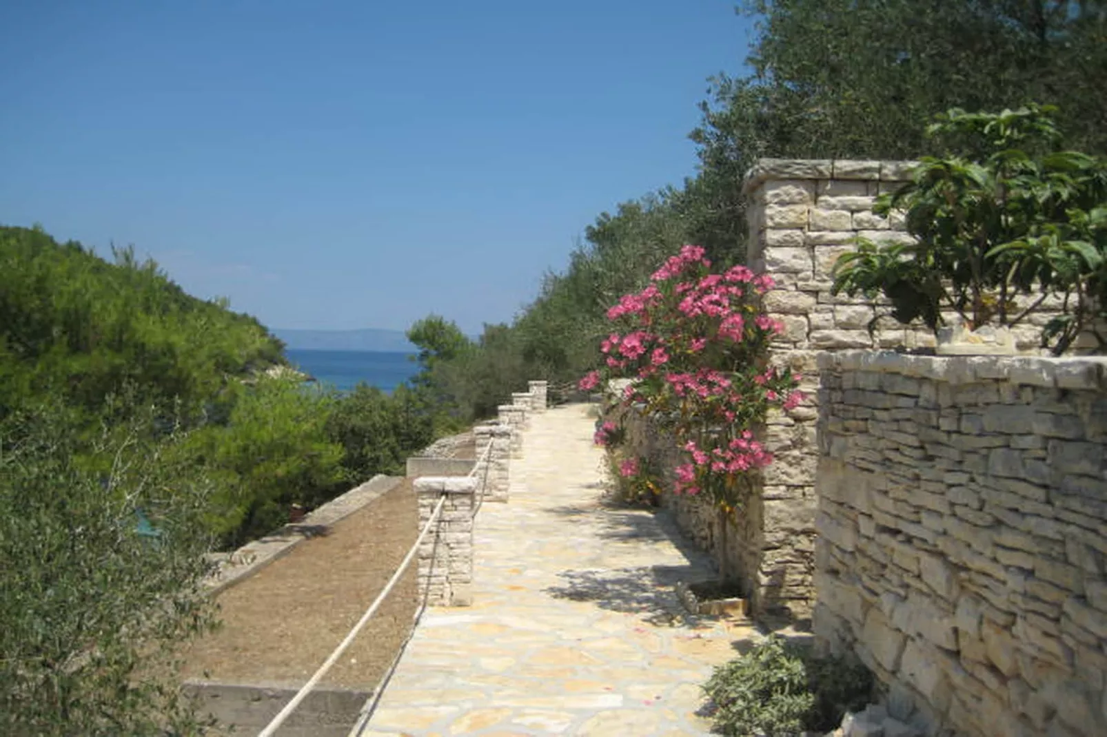 Stone House Mia - Two Bedroom Stone House with Terrace and Sea View-Buitenlucht