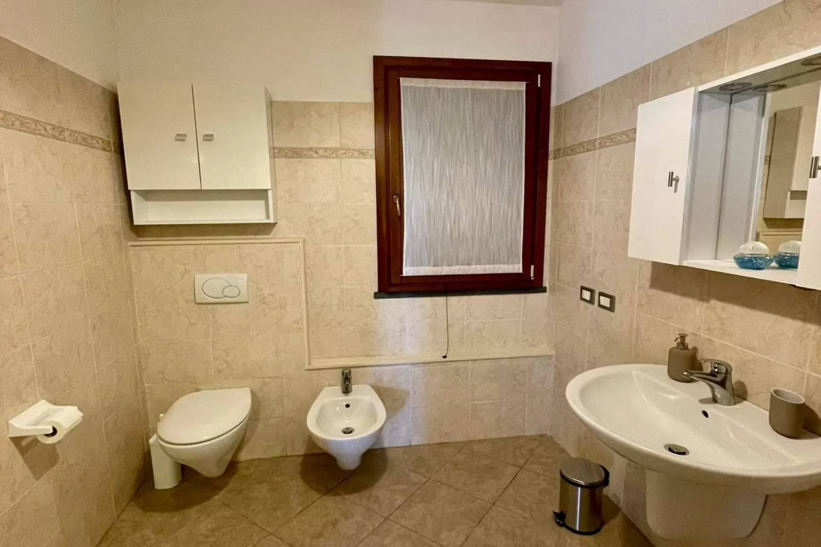 Landman Apartment - Badkamer