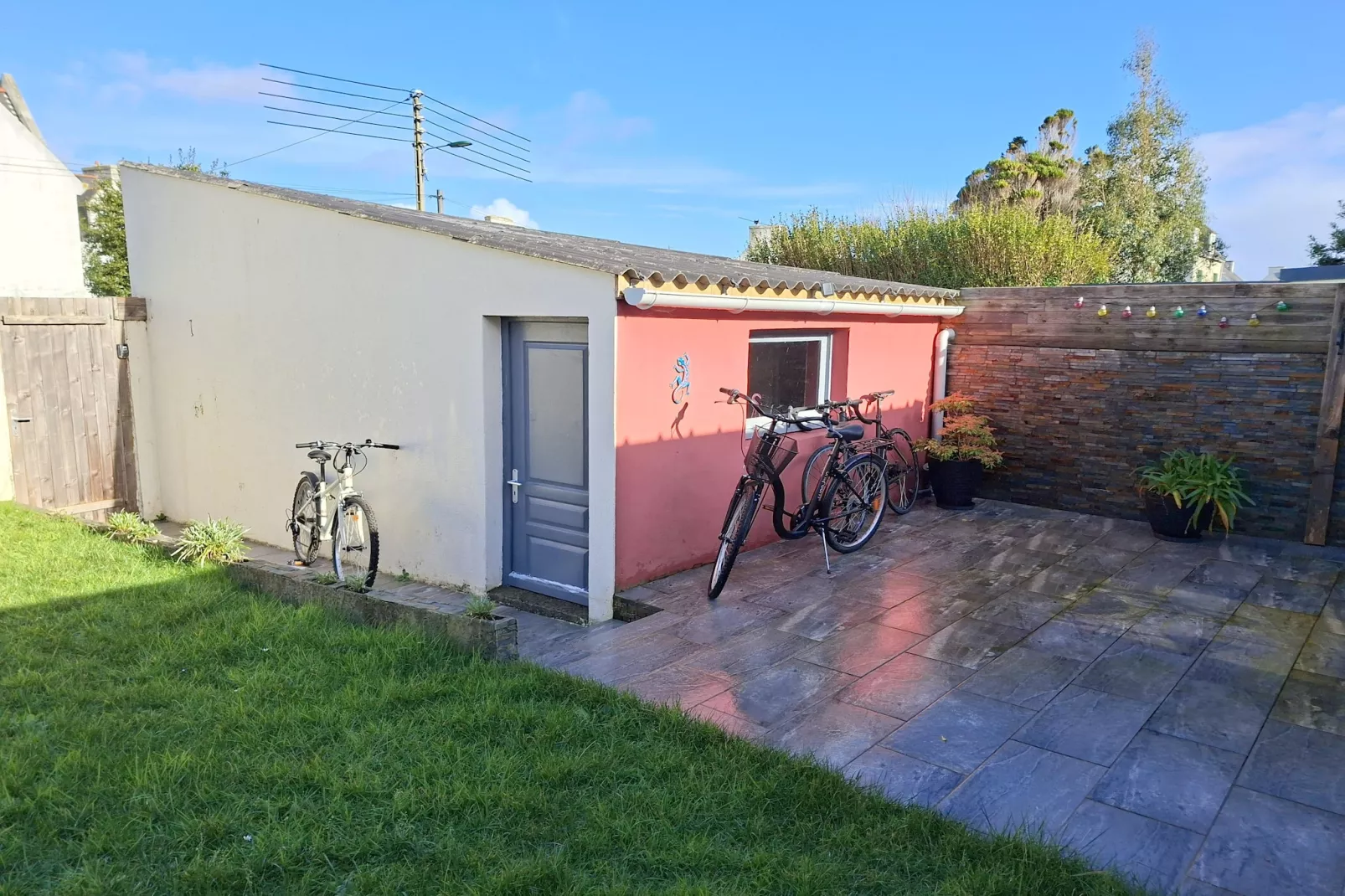 Doppelhaushälfte in St Pol de Leon-Terrasbalkon