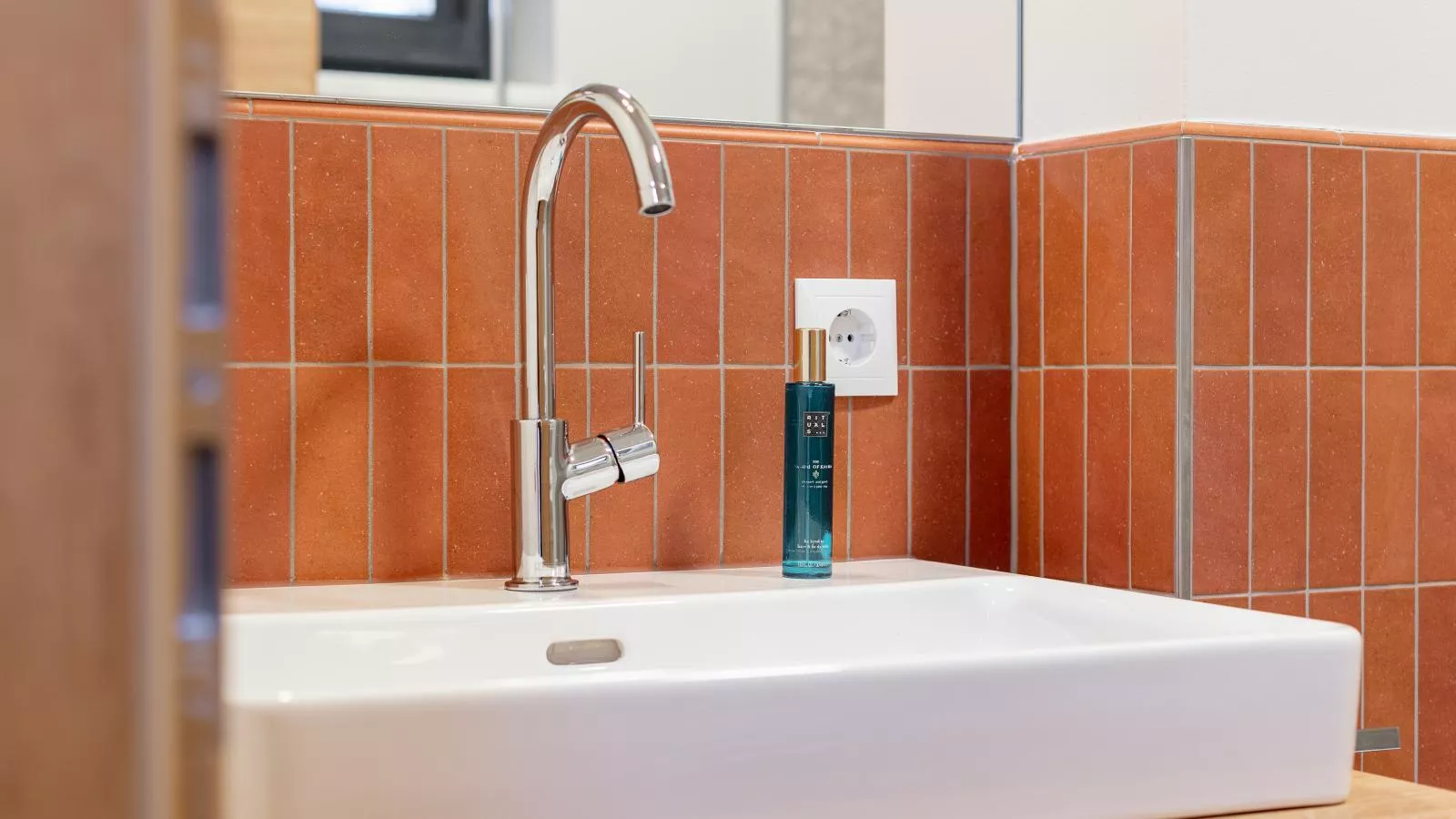 Tauernlodge Eben E1 - Badkamer