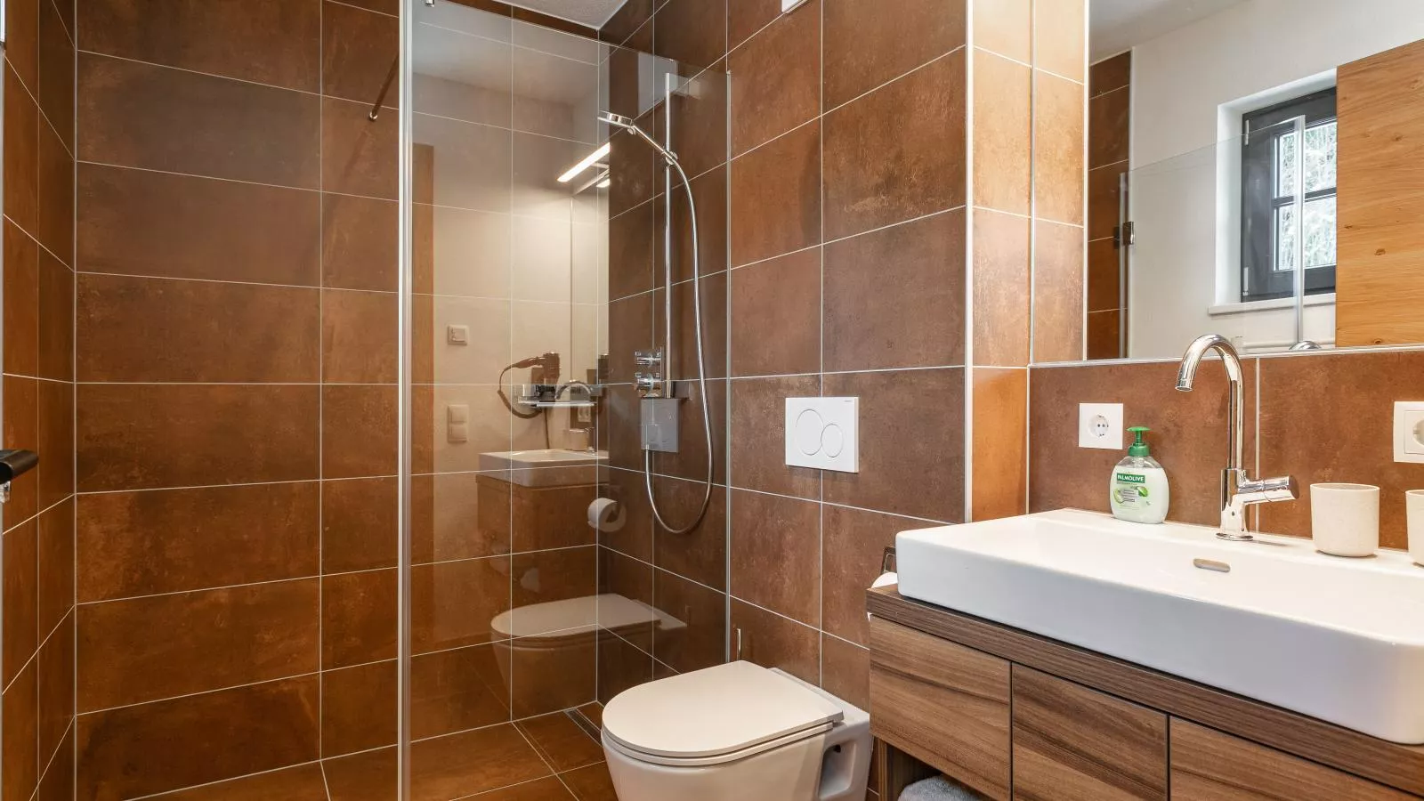 Tauernlodge Eben D4-Badkamer