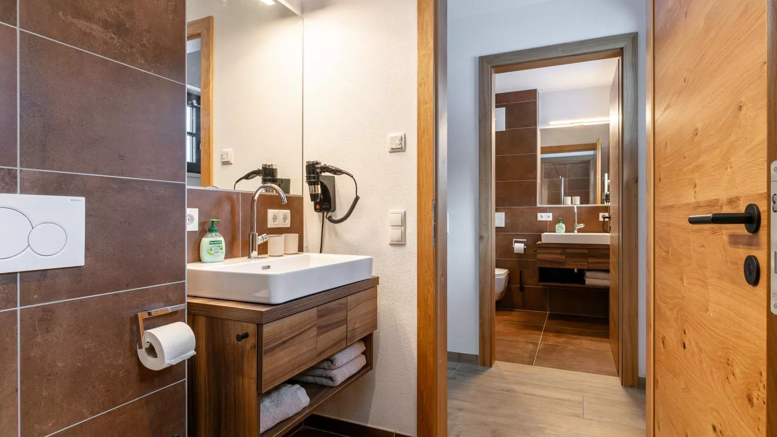 Tauernlodge Eben D4-Badkamer