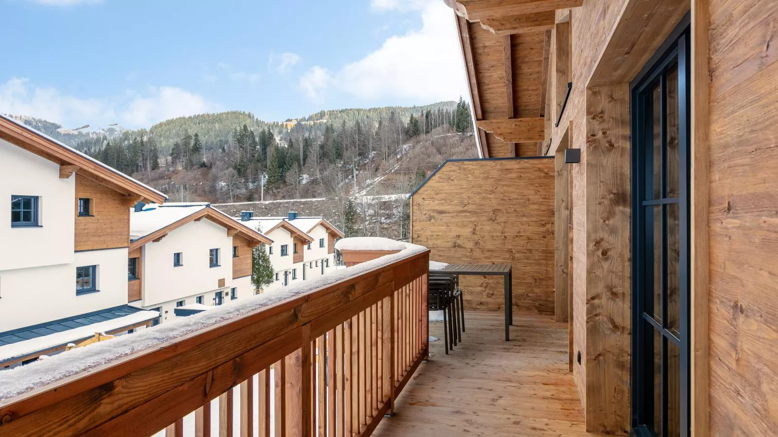 Tauernlodge Eben D4-Terrasbalkon