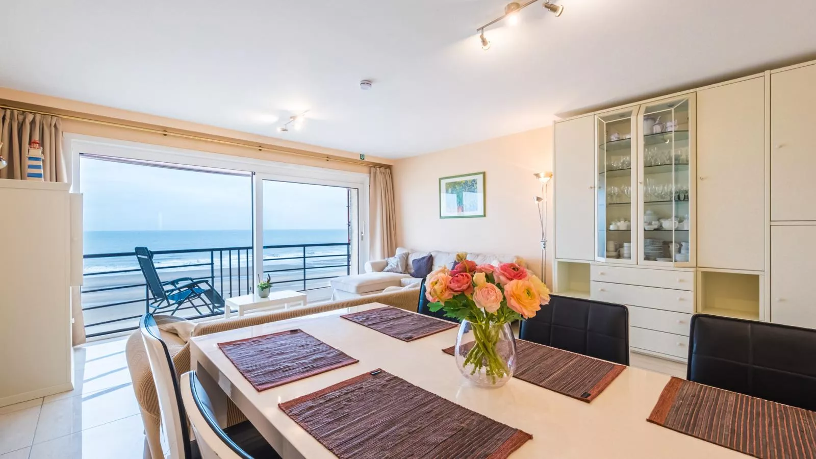 Marianne I - 0501 + box 16 (Ile de France)-Woonkamer