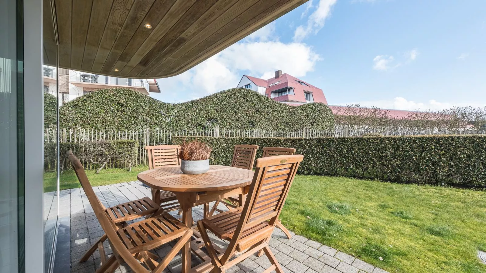 The Classics (Beethoven) - 0003 + park. 10-Terrasbalkon