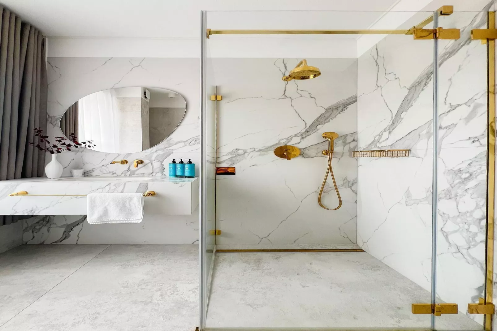 Apartament z tarasem na parterze-Badkamer