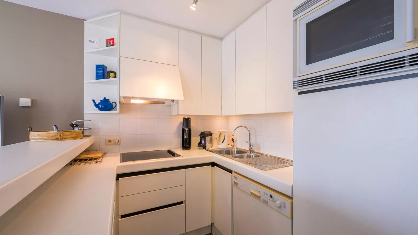 Four Seven  - 0102 + box 1-Keuken