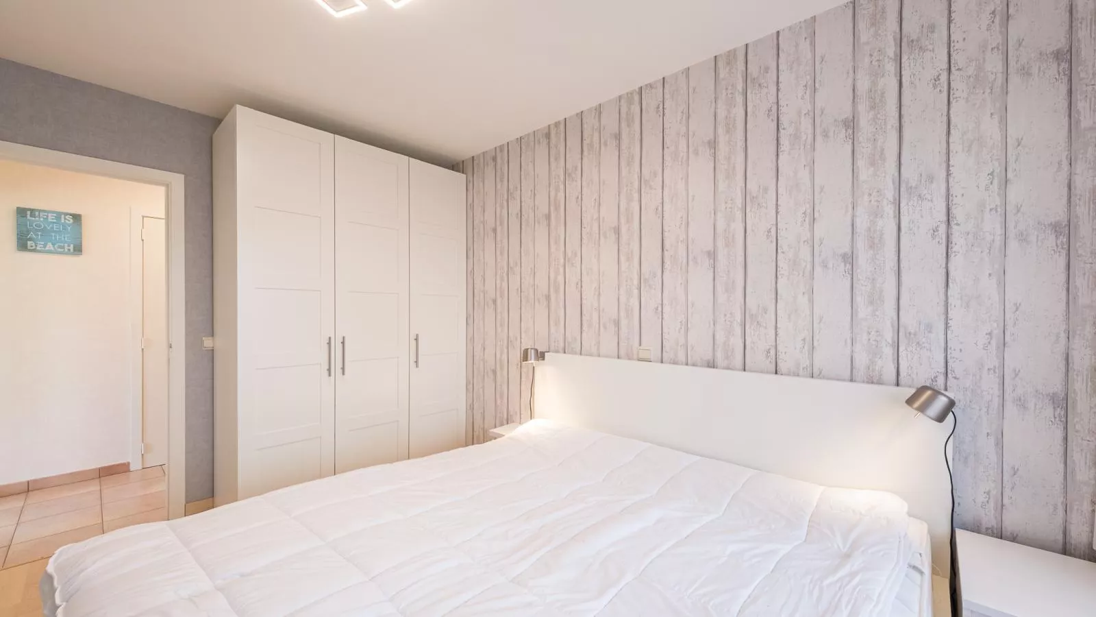 The Classics (Beethoven) - 0003 + park. 10-Slaapkamer