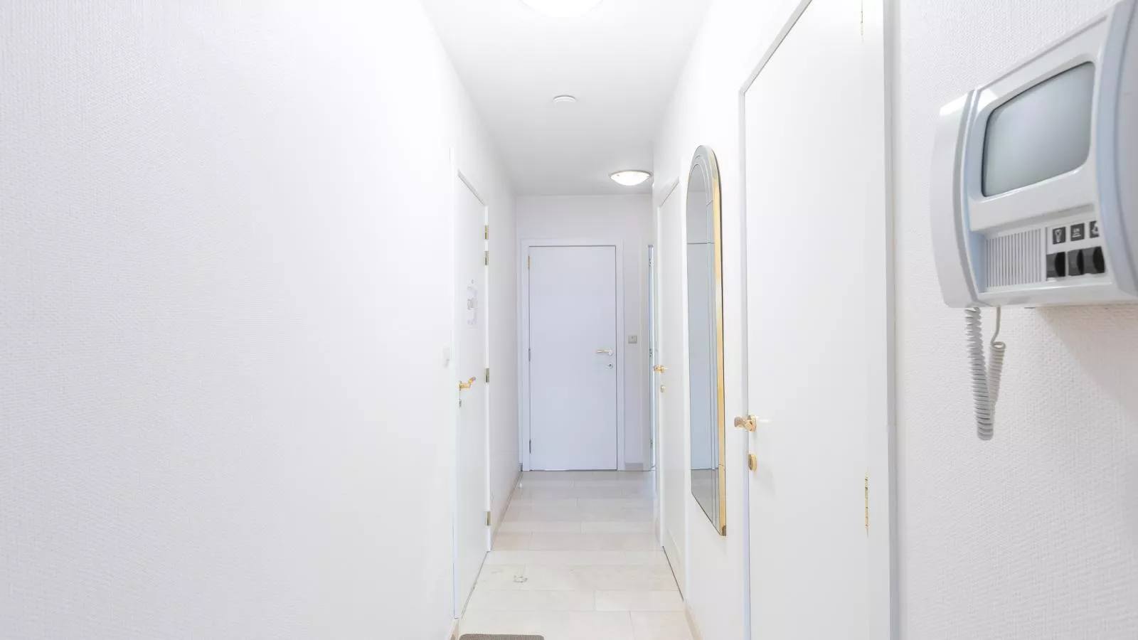 Mesanges  - 0401 + box 1/2 (Peter Pan)-Binnen