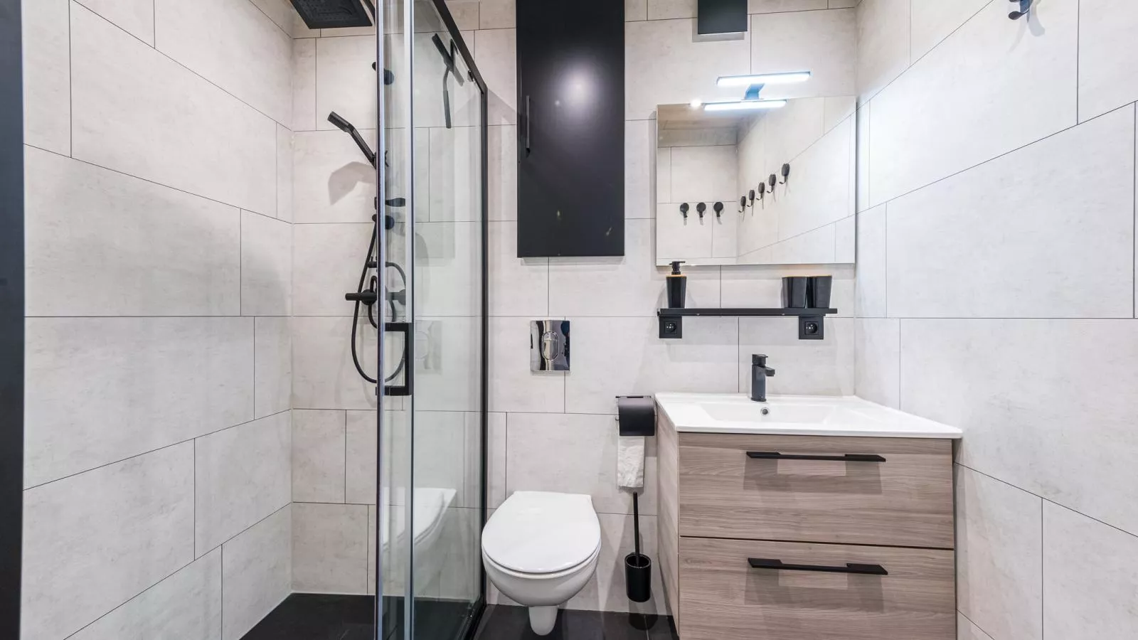 Green Garden blok 10 - 0002 + park. 46-Badkamer