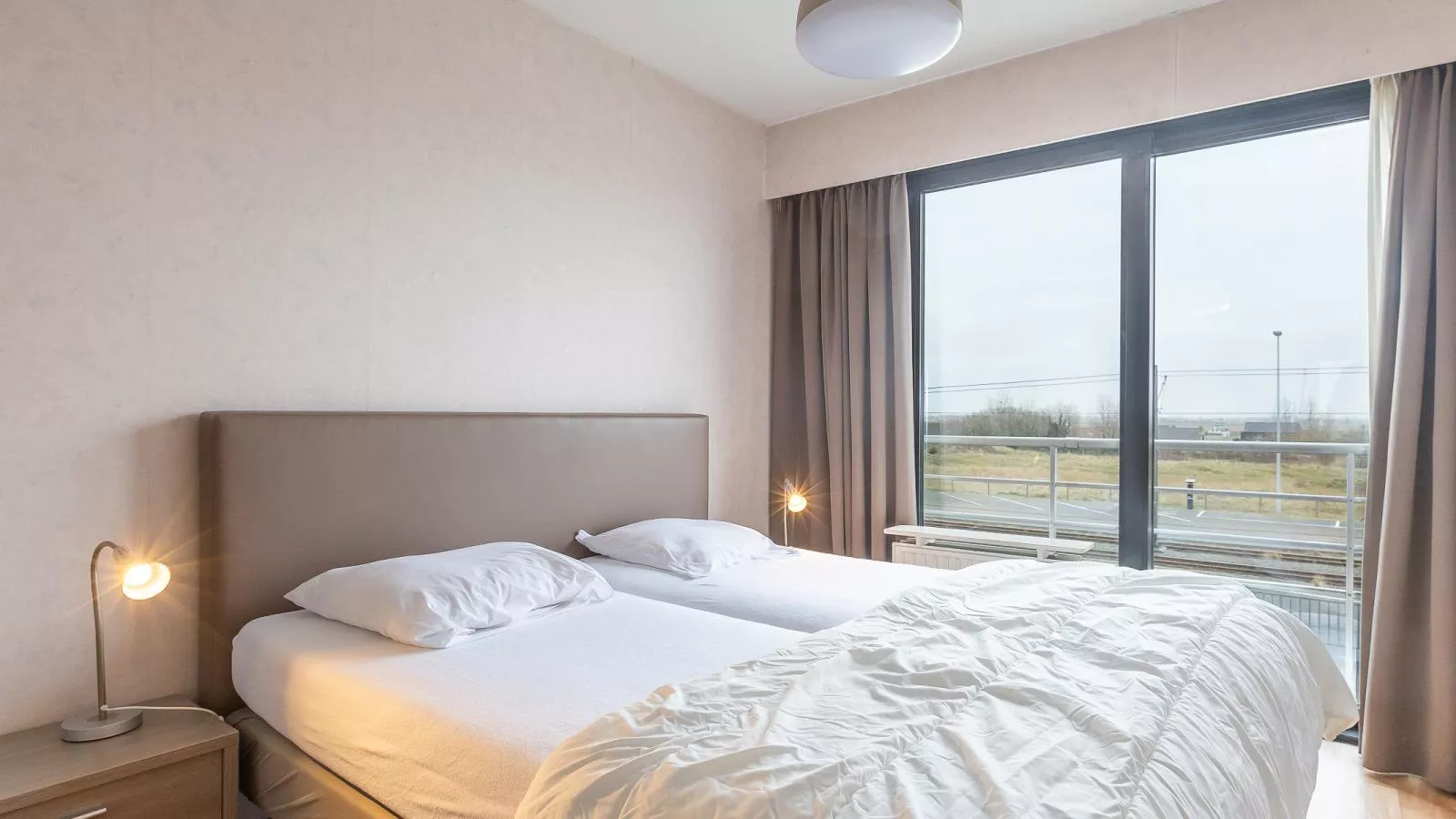 De Rede 2 - 0104 + park. 30-Slaapkamer