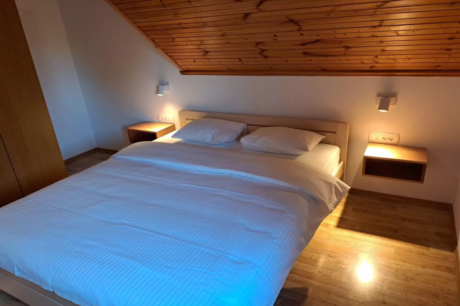 Guesthouse Žafran- Two Bedroom Apartment - Slaapkamer