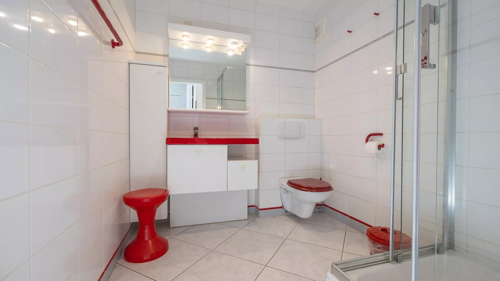 Prestige I - 0702 + box 1-Badkamer