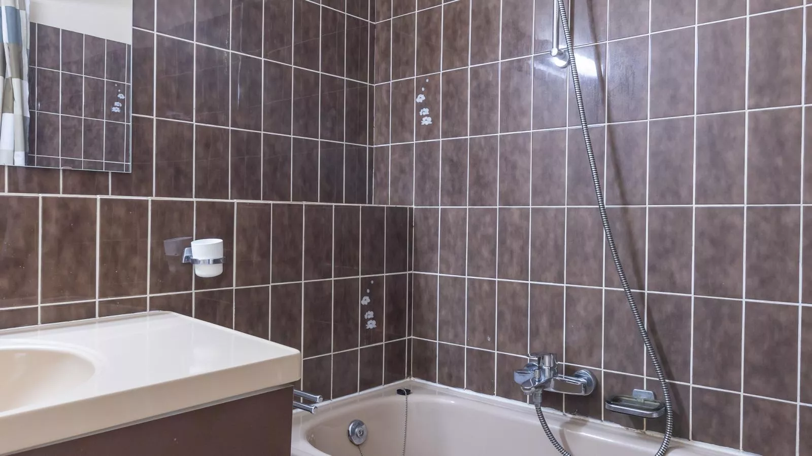 De Rede 2 - 0104 + park. 30-Badkamer