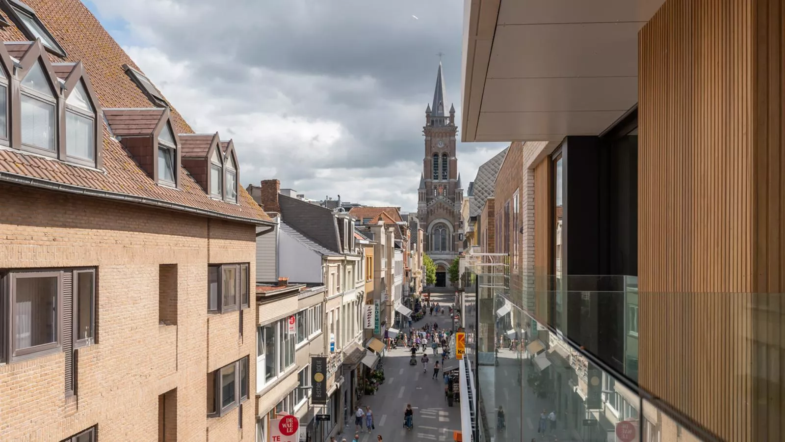 Maple Leaf - 03.02 + garage-Uitzicht