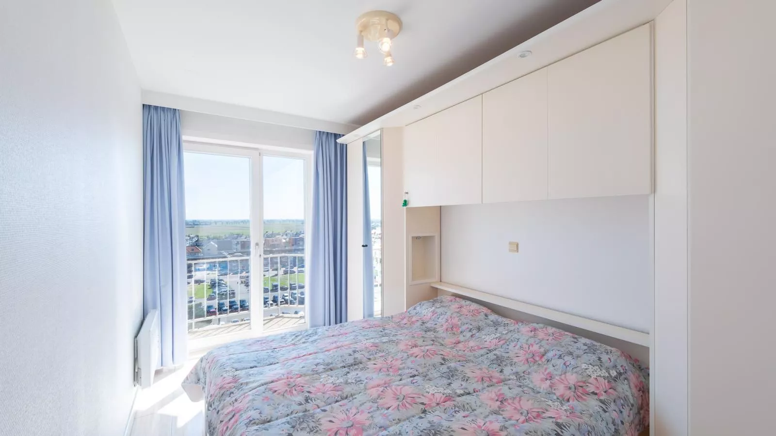 Mistral - 0801 + box 22 (Sunfield)-Slaapkamer