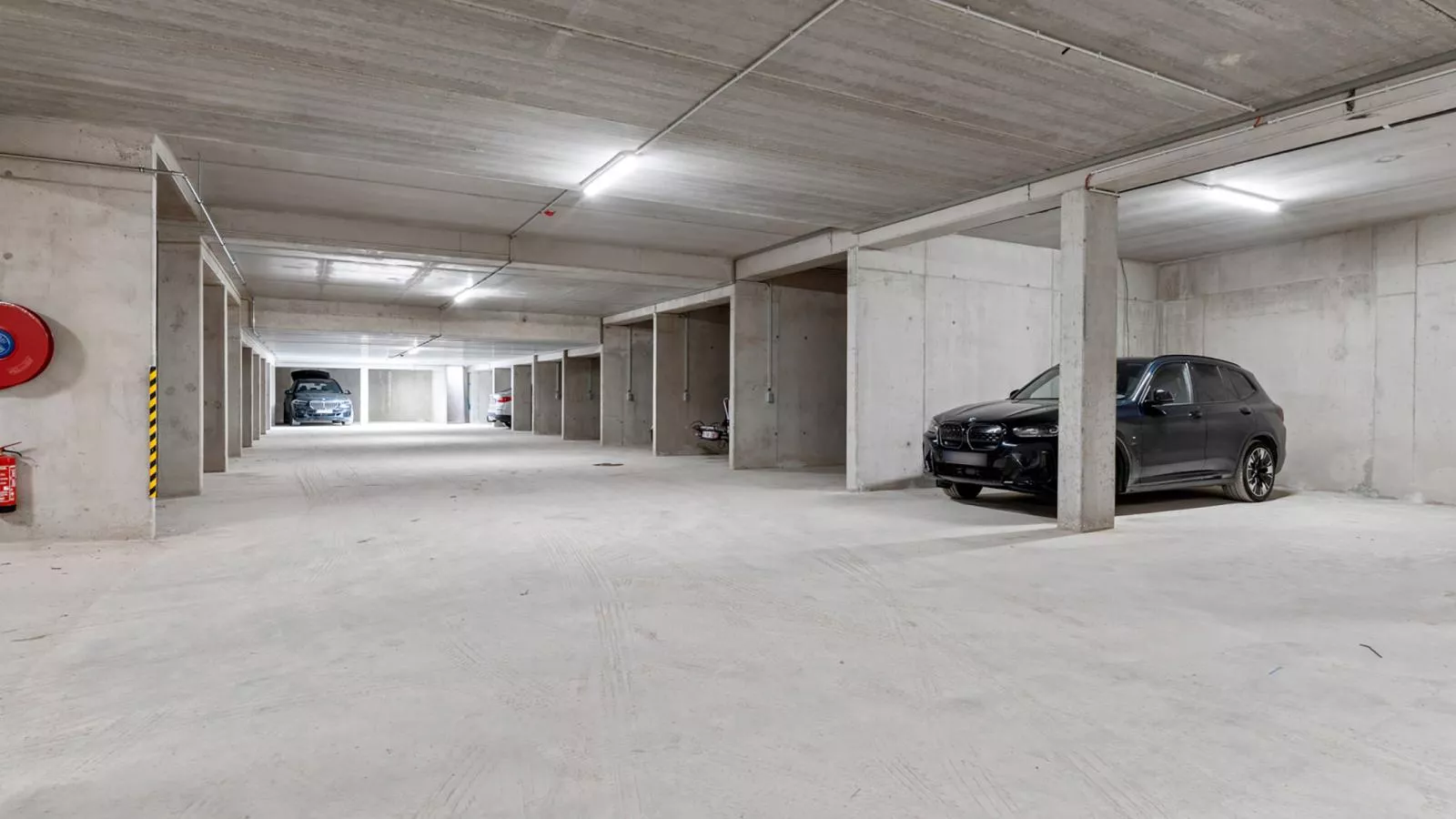 Maple Leaf - 03.02 + garage-Buitenlucht